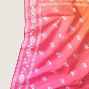 Vs PINK Ombré Bandana